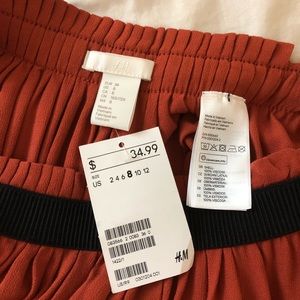 NWT H&M Skirt